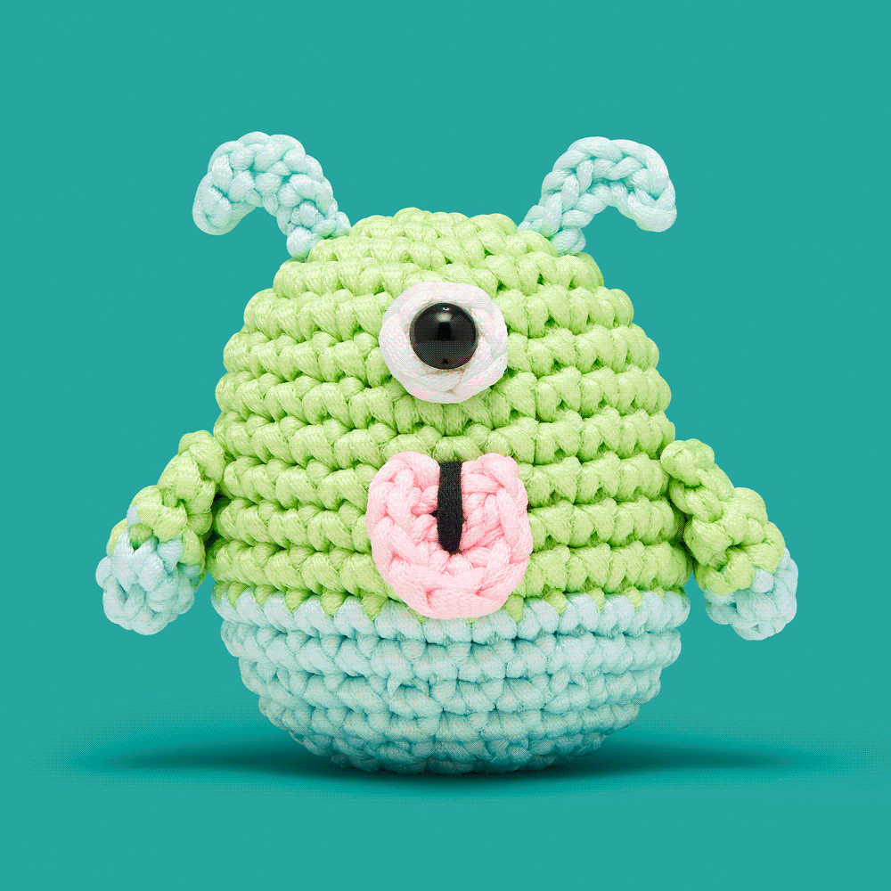 Zorp the Martian Crochet Kit - Image 4