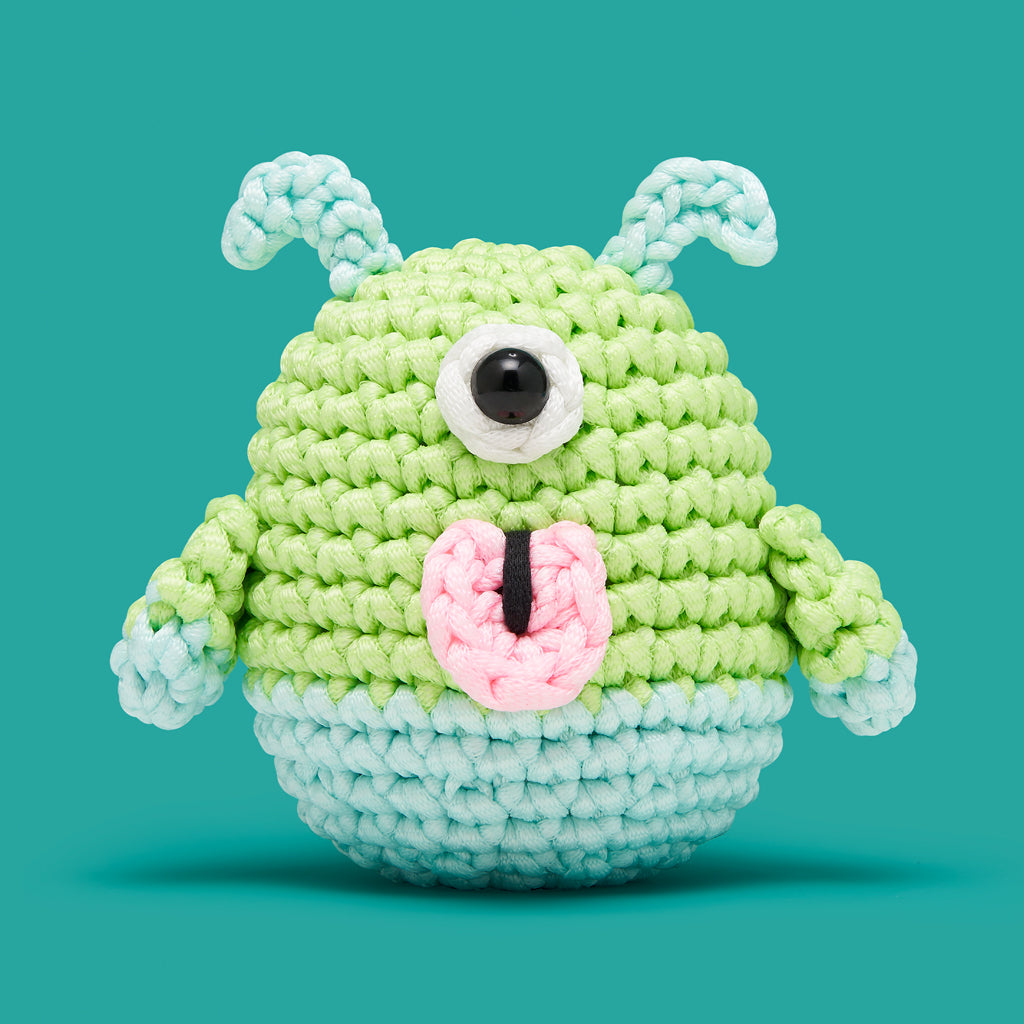 Zorp the Martian Crochet Kit - Image 3