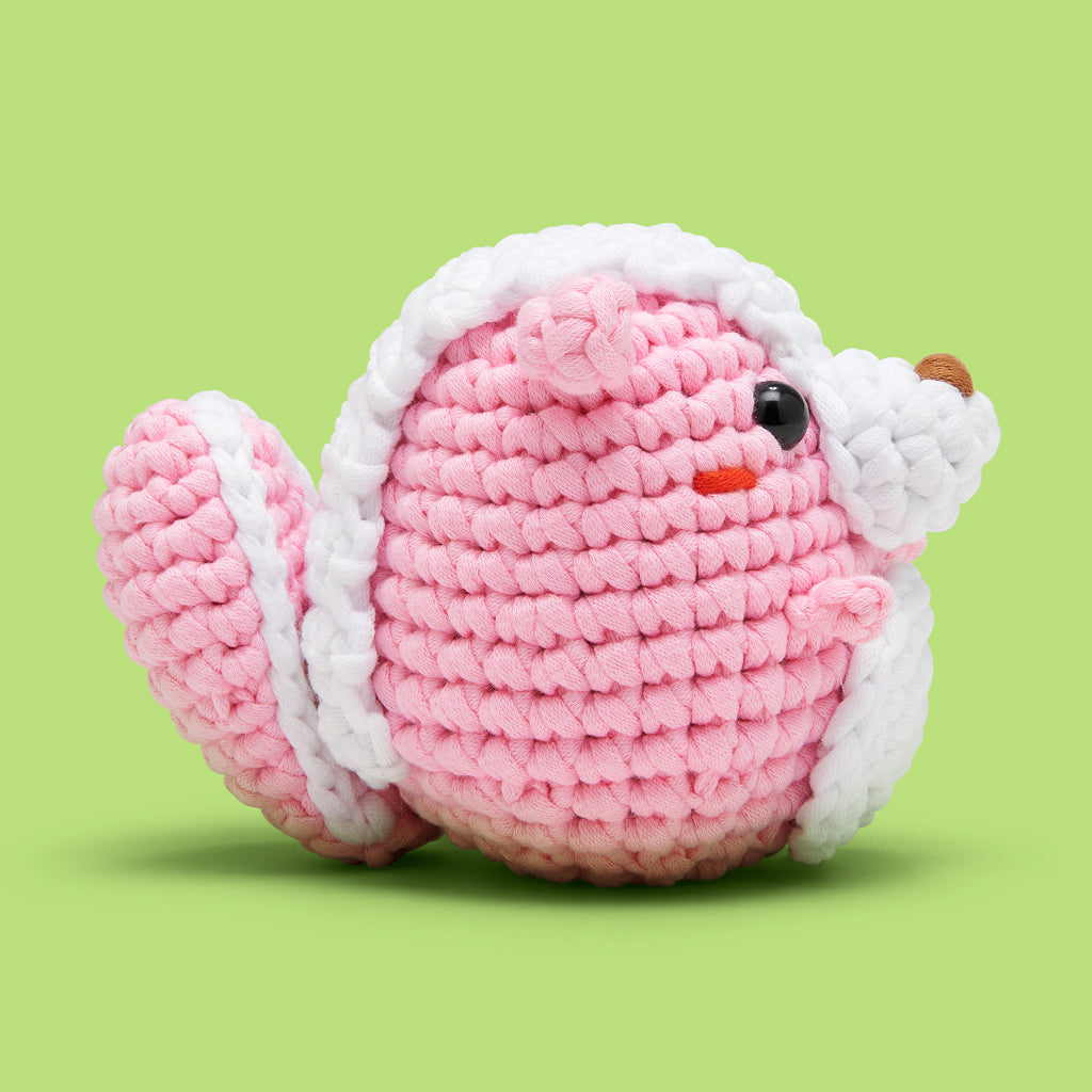 Andre the Skunk Pink Crochet Kit - Image 3
