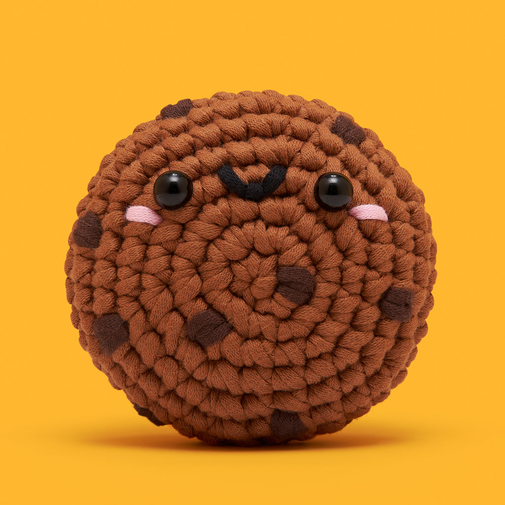 Bennet the Cookie Crochet Kit - Image 2