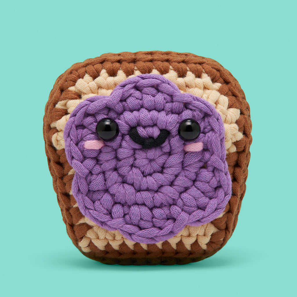 Bonnie the Jelly Crochet Kit - Image 2