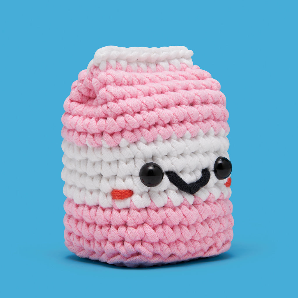 Darcy the Milk Crochet Kit - Image 2