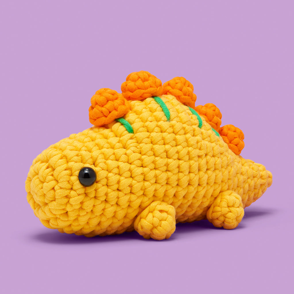 Phoebe the Stegosaurus Crochet Kit - Image 3